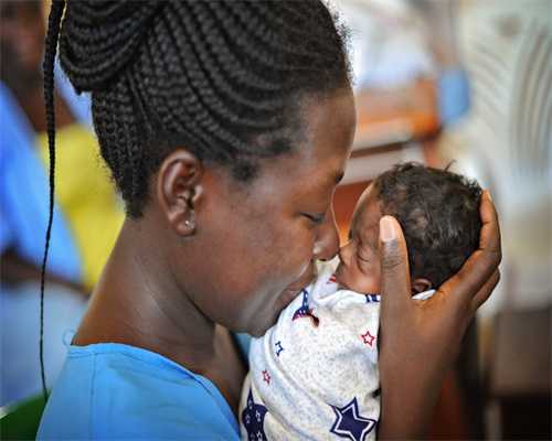 三代促排胚胎植入时间与费用解析